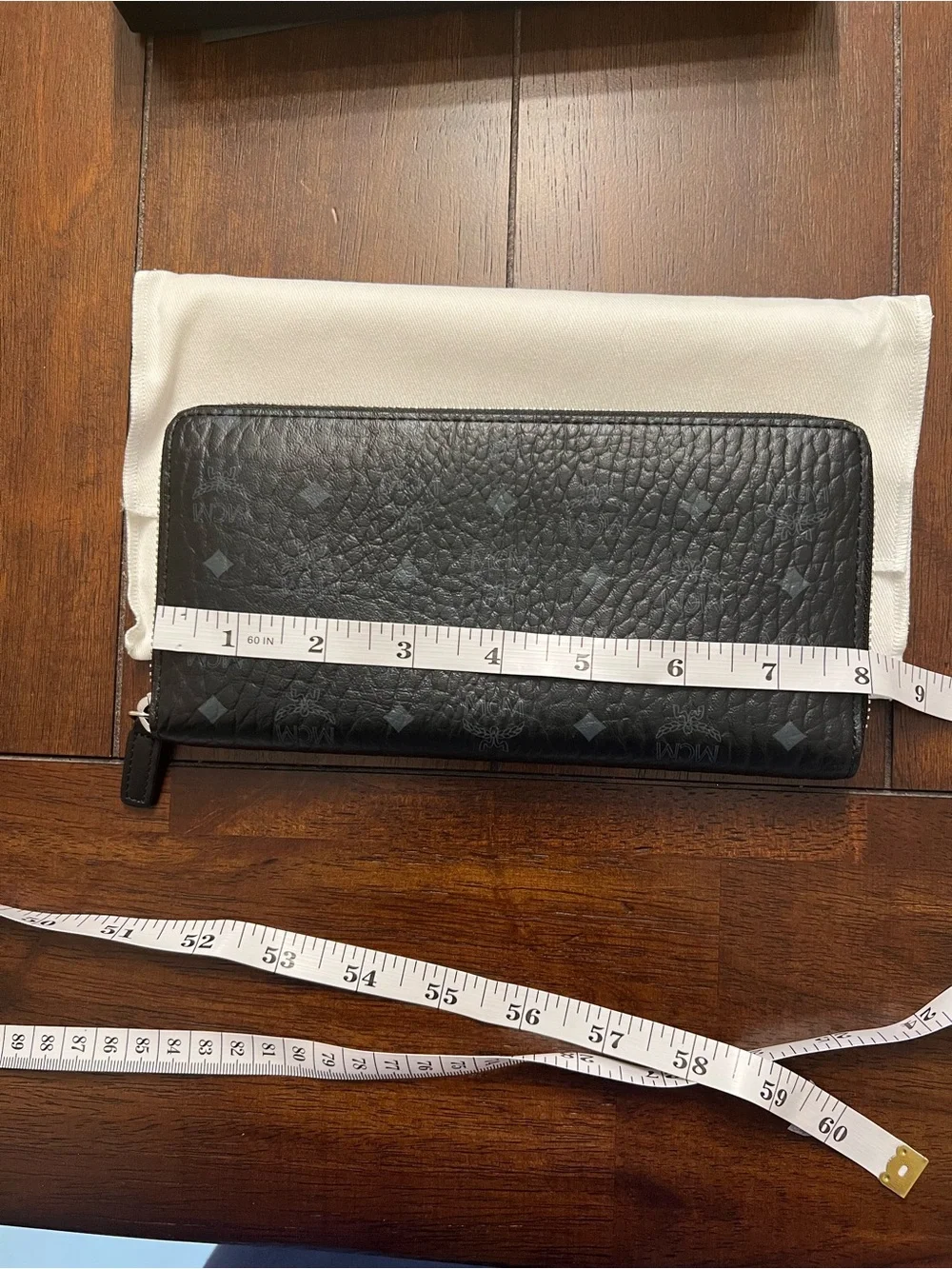 ❤️ MCM Black Logo Embossed Large Leather Monogram Wallet